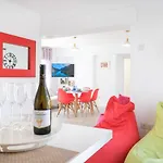 Spacious 3 Bedroom Penthouse, Sea View, 2 Terraces, Centre Apartment *
