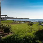 Spacious 3 Bedroom Penthouse, Sea View, 2 Terraces, Centre Apartment Paphos