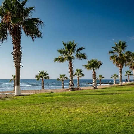 Апартаменты Seaview 3 Bedroom Kings Road Penthouse