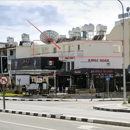 Seaview 3 Bedroom Kings Road Penthouse *