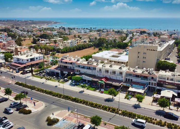 Seaview 3 Bedroom Kings Road Penthouse Paphos